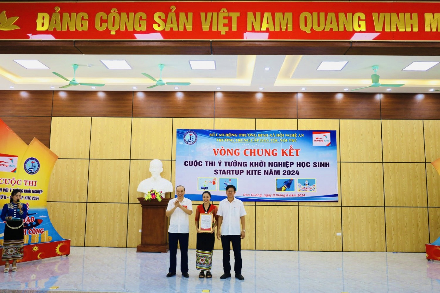 TRƯỜNG TRUNG CẤP DÂN TỘC NỘI TRÚ NGHỆ AN TỔ CHỨC CUỘC THI Ý TƯỞNG KHỞI NGHIỆP HỌC SINH STARTUP KITE NĂM 2024